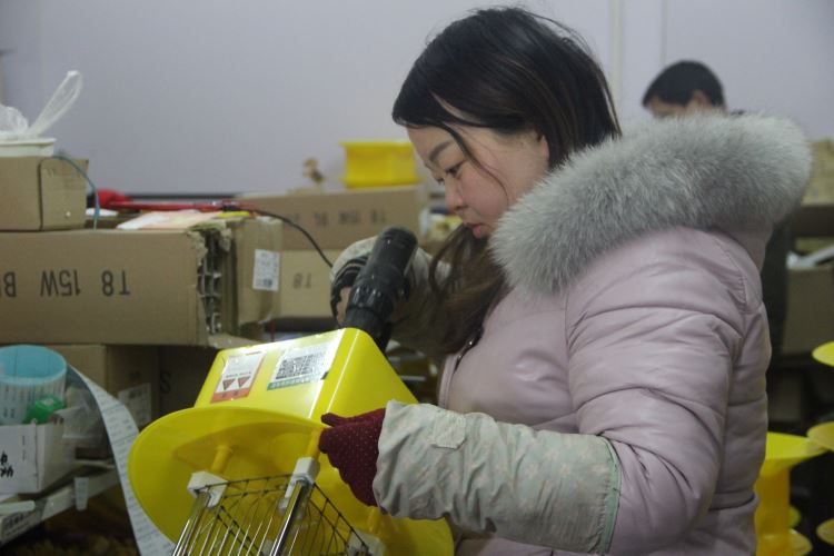 把殺蟲燈的每一個(gè)細(xì)節(jié)做到極致